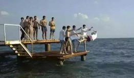 路人皆知海边爆料视频,揭秘神秘事件背后的真相