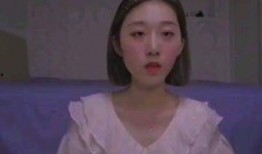 网红爆料明星劈腿视频,明星疑似出轨，劈腿视频引发热议